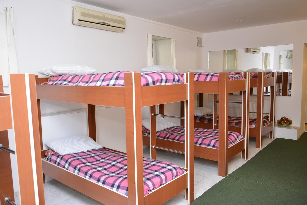 Baku Mint Hostel Екстер'єр фото